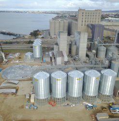 flat bottom grain silos